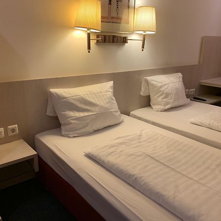 Hotel New Fair Munich Messe מראה חיצוני תמונה