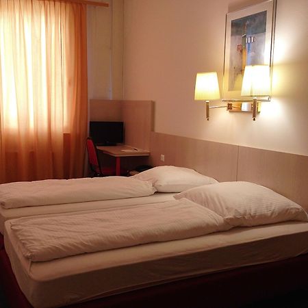 Hotel New Fair Munich Messe מראה חיצוני תמונה
